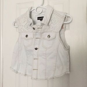White denim vest - lace detail - medium